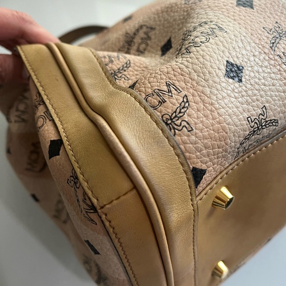 MCM CREAM/BEIGE VISETOS HOBO BAG - Picture 7 of 15